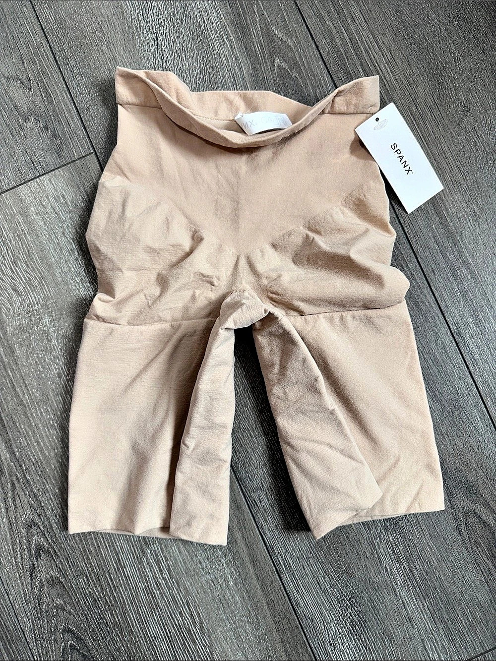 SPANX SPANXshape Invisible High-Waisted Mid-Thigh Short Shorts Pink Large